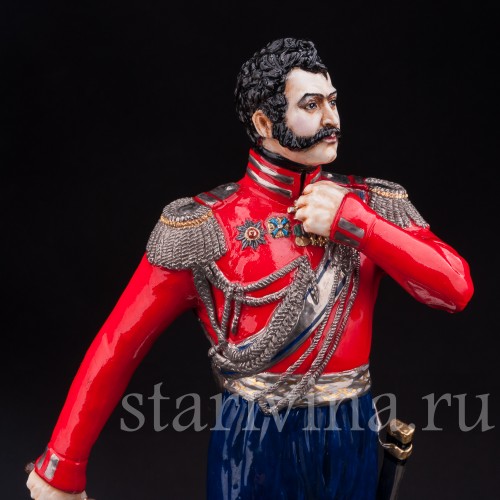 Фарфоровая статуэтка Русский генерал В. В. Орлов-Денисов, Россия, совр.