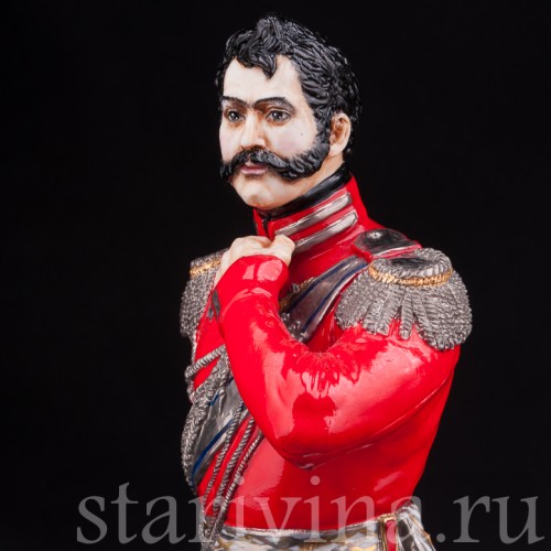 Фарфоровая статуэтка Русский генерал В. В. Орлов-Денисов, Россия, совр.