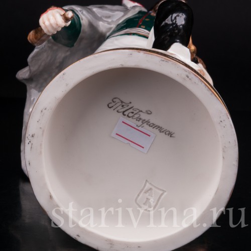 Коллекционная фарфоровая статуэтка Русский генерал П.И. Багратион, Россия, совр.