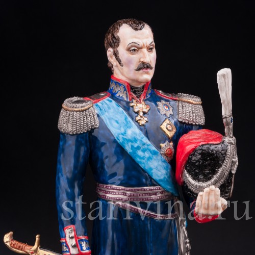 Коллекционная фарфоровая статуэтка Атаман М. И. Платов, Россия, совр.