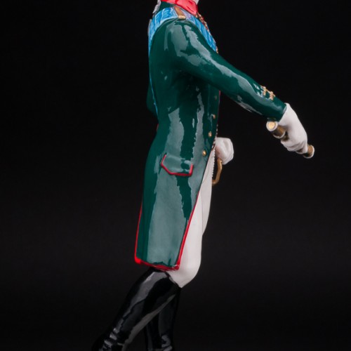 Коллекционная фарфоровая статуэтка Генералиссимус А. В. Суворов, Россия, совр.