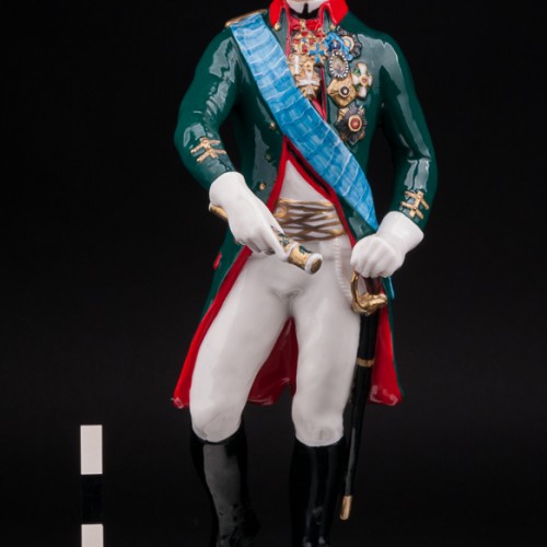 Коллекционная фарфоровая статуэтка Генералиссимус А. В. Суворов, Россия, совр.