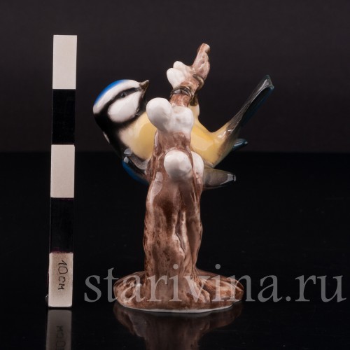 Фигурка птицы из фарфора Лазоревка на ветке, Goebel, Германия, 1962 г.