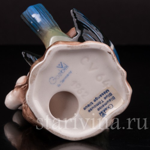 Фигурка птицы из фарфора Лазоревка на ветке, Goebel, Германия, 1962 г.