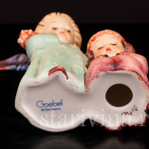 Фарфоровая фигурка Малыш с ангелочком, Goebel, Германия, 1979-90 гг.