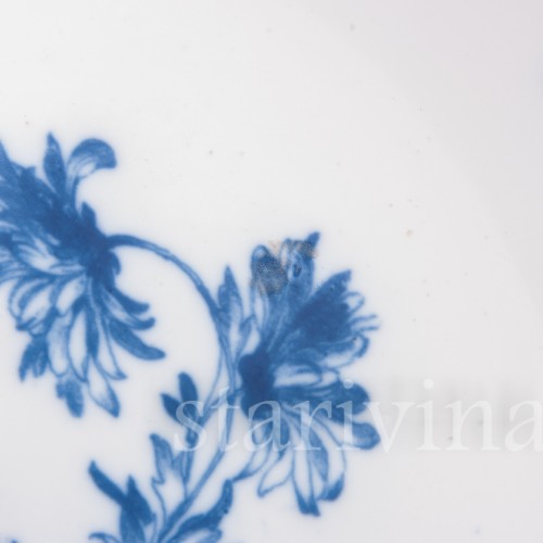 Уцененное антикварное блюдо Цветы и бабочка, 28 см, Meissen, Германия, сер. 19 - нач. 20 вв.