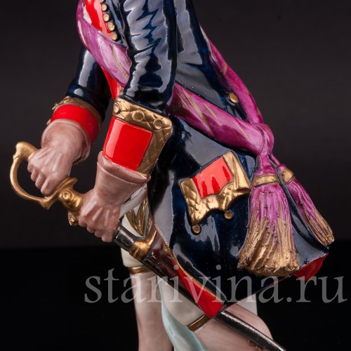 Фарфоровая статуэтка Офицер, 1740, Rudolf Kammer, Германия, вт. пол. 20 в.