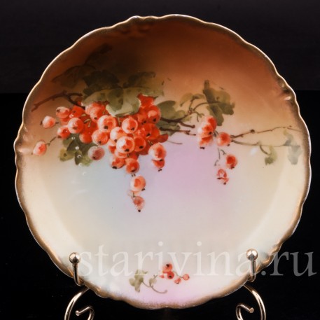 Декоративная фарфоровая тарелка Красная смородина, Marktredwitz, Jaeger & Co, Германия, 1872-1898 гг.