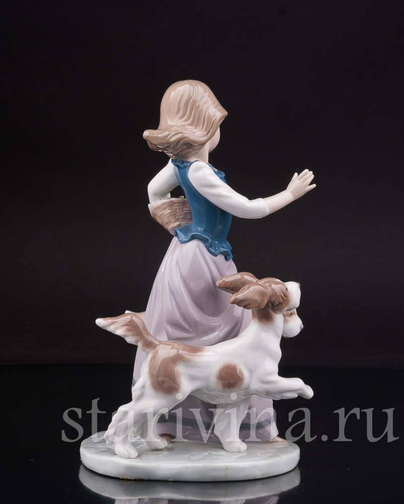 Купить фарфоровую статуэтку Девушка с двумя собаками, Lladro, Испания, 1990  г по низким ценам - Старивина